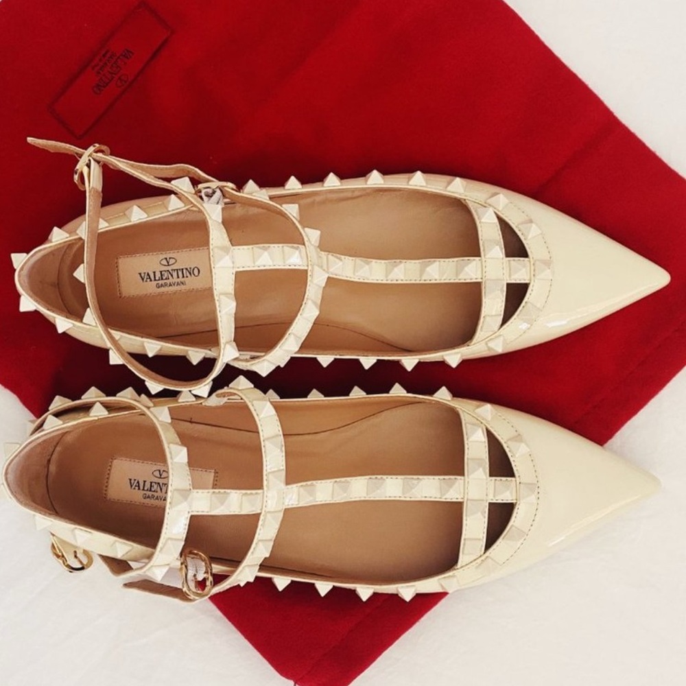 Valentino Patent Rockstud Caged Ballerina Flats (Authentic) Cream/Bone (39 1/2)